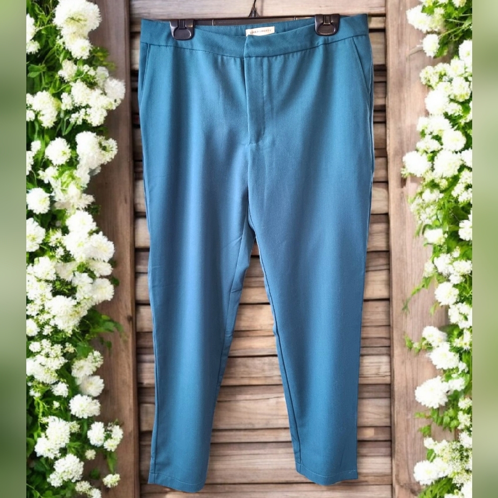 Love & Liberty Ladies Teal Straight Leg Pants Size L